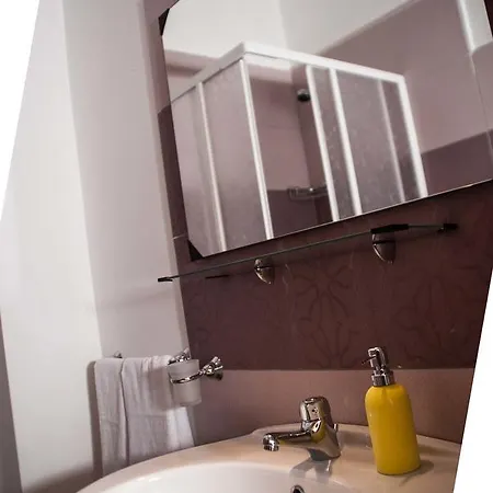 Oda ve Kahvaltı L'imperatore 3*